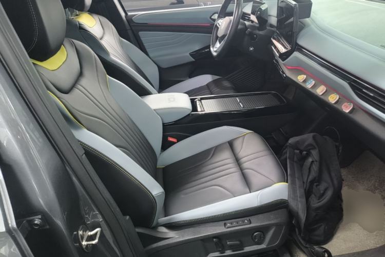 Used Volkswagen ID.4 X 2023 Upgraded Model Ultra-Long Range Version Right Front Seat