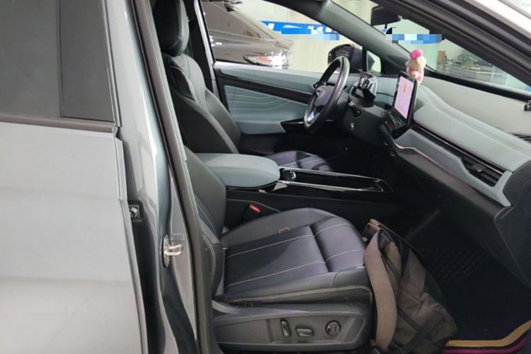 Used Volkswagen ID.4 X 2023 Upgraded Model Pure Long-Range Version Right Front Seat