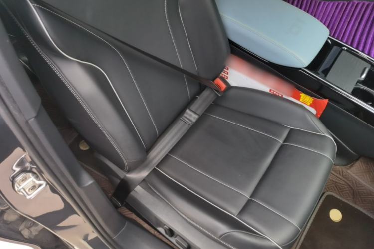Used Volkswagen ID.4 X 2023 Pure Smart Edition Right Front Seat