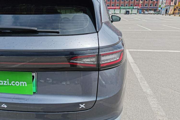 Used Volkswagen ID.4 X 2023 Upgraded Model Pure Intelligent Enjoyment Version Right Rear Taillight