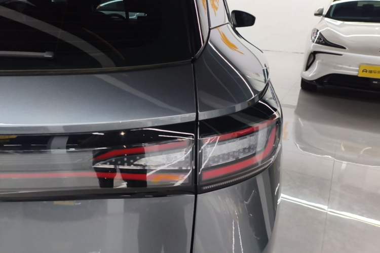 Used Volkswagen ID.4 X 2023 Upgraded Model Pure Long-Range Version Right Rear Taillight