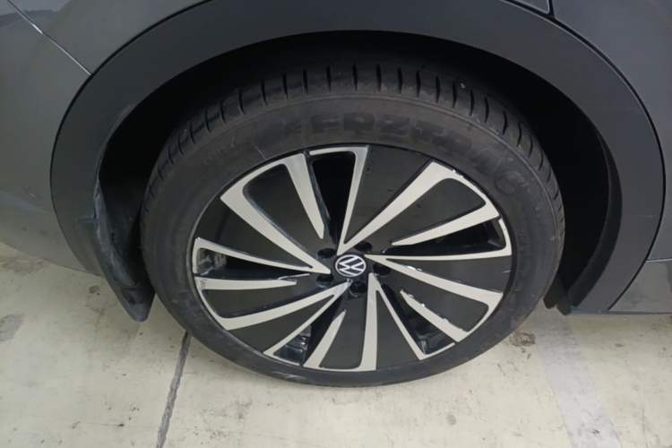Used Volkswagen ID.4 X 2023 Upgraded Model Ultra-Long Range Version Right Rear Wheel Hub