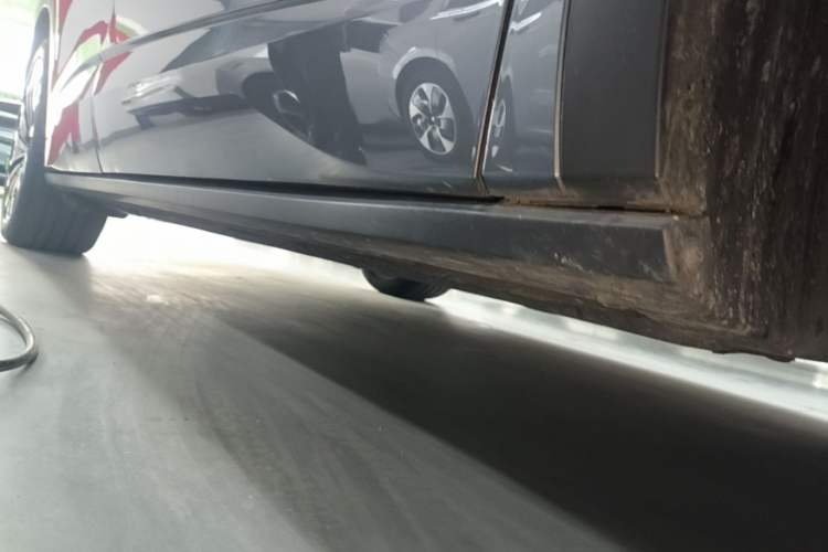Used Volkswagen ID.4 X 2023 Upgraded Model Ultra-Long Range Version Right Side Sill