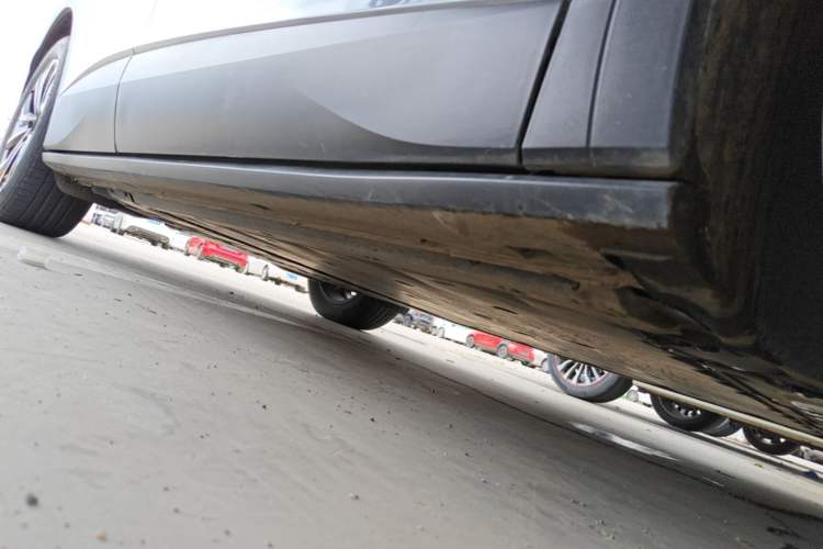 Used Volkswagen ID.4 X 2023 Upgraded Model Pure Intelligent Enjoyment Version Right Side Sill