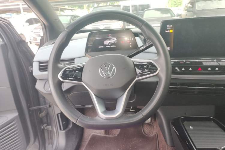Used Volkswagen ID.4 X 2023 Pure Smart Edition Steering Wheel