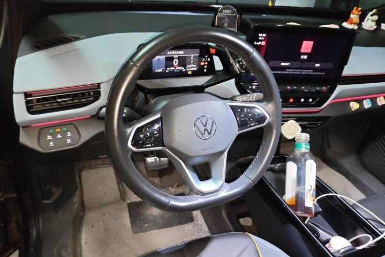 Used Volkswagen ID.4 X 2023 Ultra-Intelligent Long-Range Version Steering Wheel