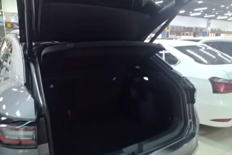 Used Volkswagen ID.4 X 2023 Upgraded Model Pure Intelligent Enjoyment Version Trunk