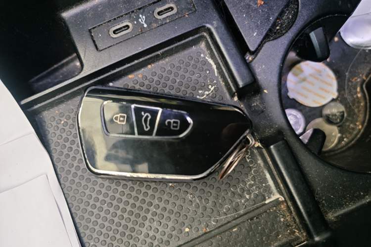 Used Volkswagen ID.4 X 2023 Pure Smart Edition Vehicle Key