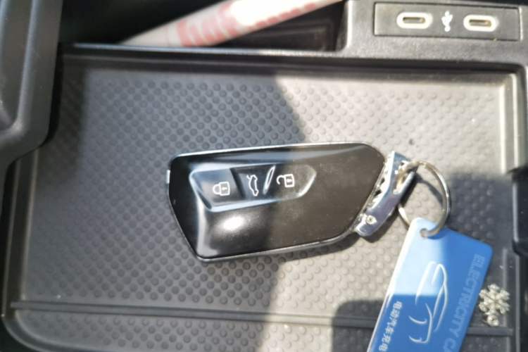 Used Volkswagen ID.4 X 2023 Pure Smart Edition Vehicle Key