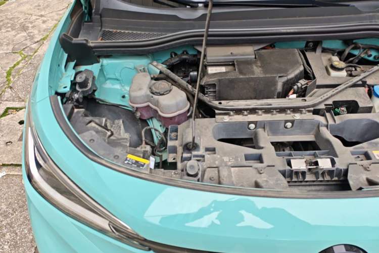 Used Volkswagen ID.4 X 2023 Pure Long-Range Version Engine Bay Right