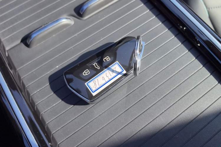 Used Volkswagen ID.4 X 2023 Ultra-Intelligent Long-Range Version Interior 1