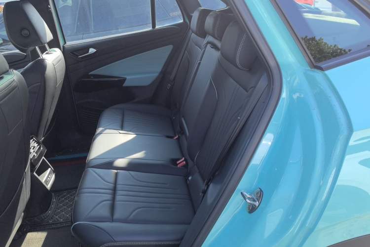 Used Volkswagen ID.4 X 2023 Ultra-Intelligent Long-Range Version Interior 4