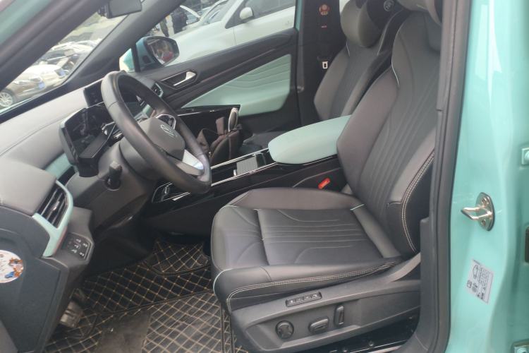 Used Volkswagen ID.4 X 2023 Ultra-Intelligent Long-Range Version Left Front Seat