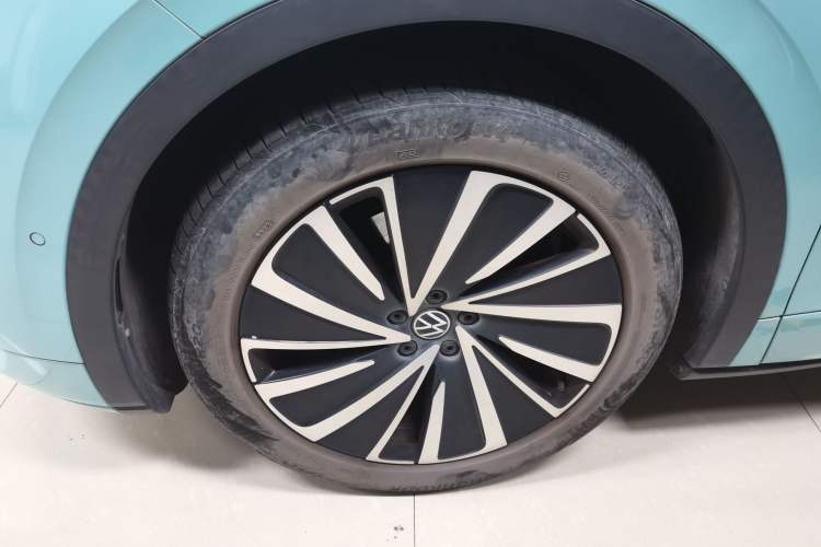 Used Volkswagen ID.4 X 2023 Ultra-Intelligent Long-Range Version Left Front Wheel Hub