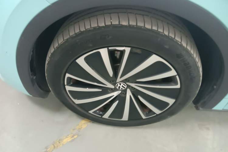 Used Volkswagen ID.4 X 2023 Ultra-Intelligent Long-Range Version Left Front Wheel Hub