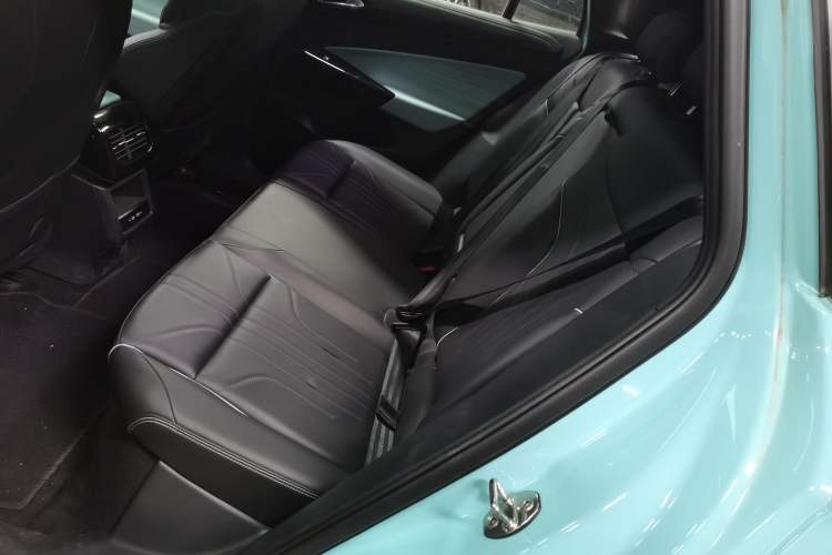 Used Volkswagen ID.4 X 2023 Ultra-Intelligent Long-Range Version Left Rear Seat