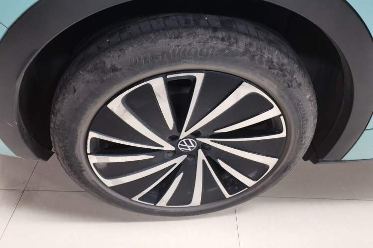 Used Volkswagen ID.4 X 2023 Ultra-Intelligent Long-Range Version Right Rear Wheel Hub