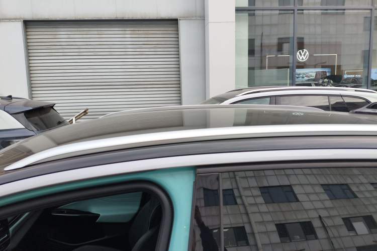 Used Volkswagen ID.4 X 2023 Ultra-Intelligent Long-Range Version Roof