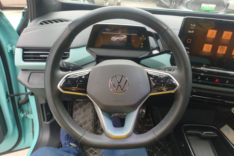 Used Volkswagen ID.4 X 2023 Ultra-Intelligent Long-Range Version Steering Wheel
