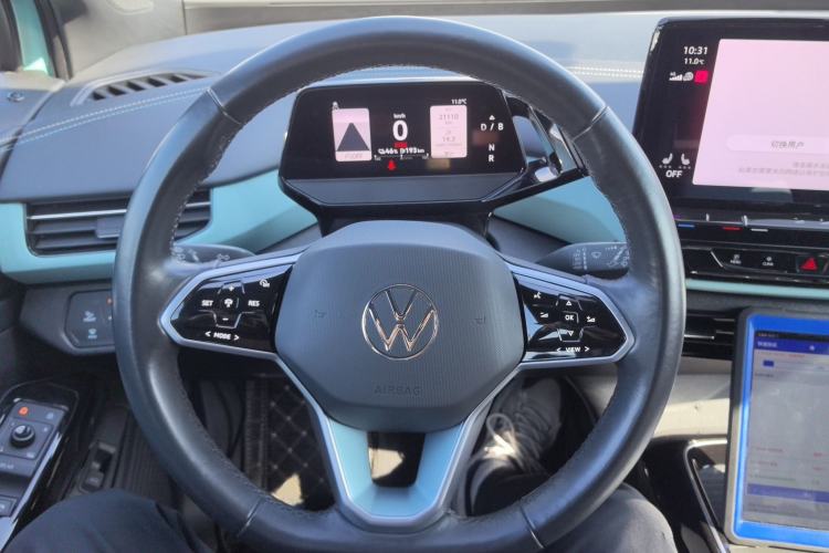 Used Volkswagen ID.4 X 2023 Ultra-Intelligent Long-Range Version Steering Wheel