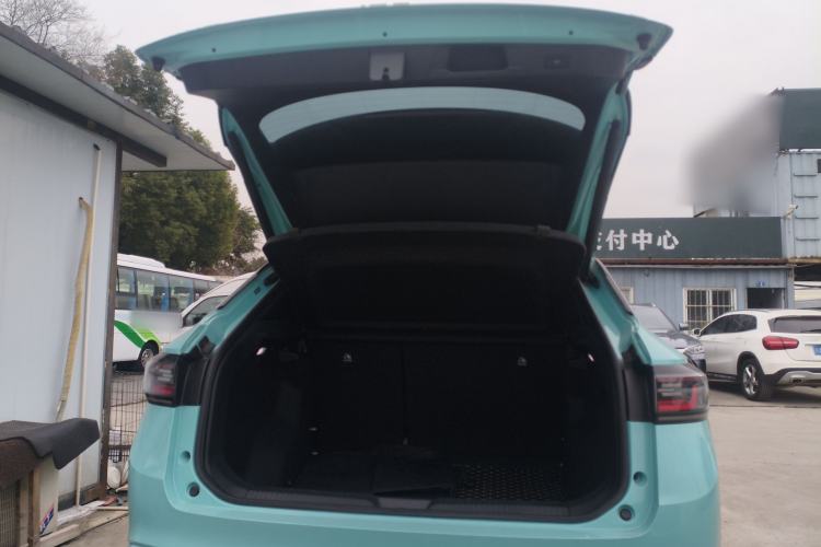 Used Volkswagen ID.4 X 2023 Ultra-Intelligent Long-Range Version Trunk