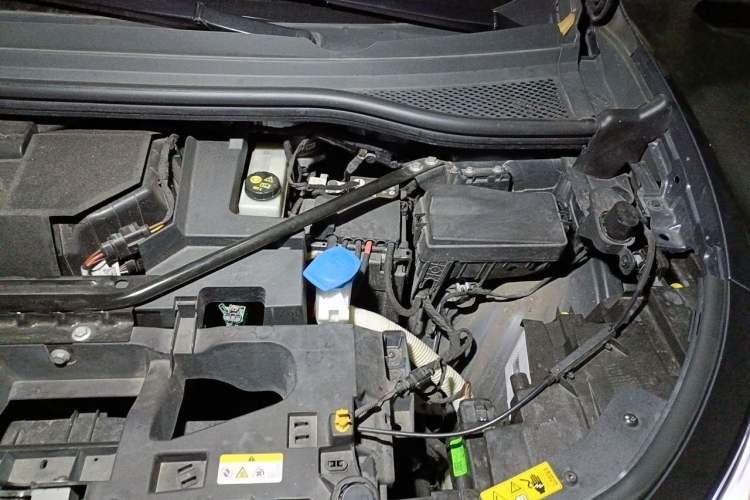 Used Volkswagen ID.4 X 2023 Pure Smart Edition Engine Bay Left