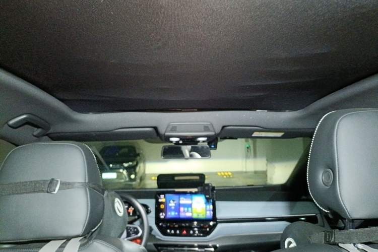 Used Volkswagen ID.4 X 2023 Pure Smart Edition Headliner