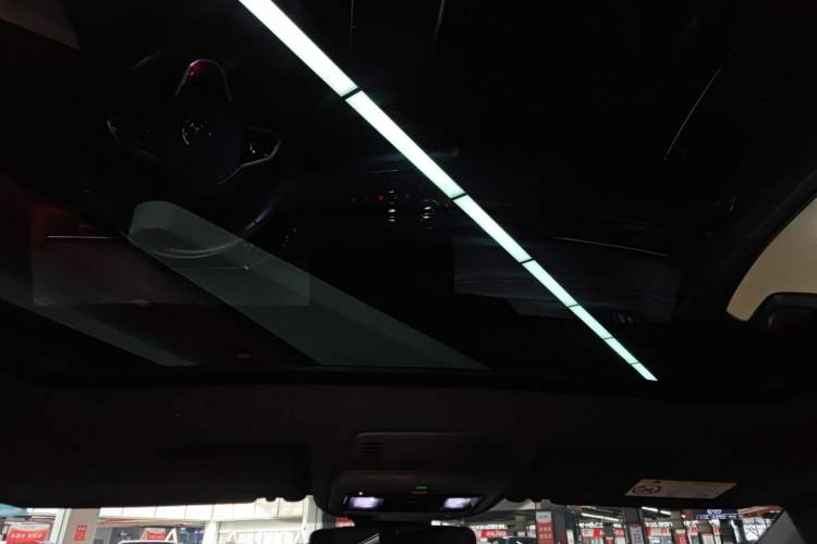 Used Volkswagen ID.4 X 2023 Ultra-Intelligent Long-Range Version Headliner