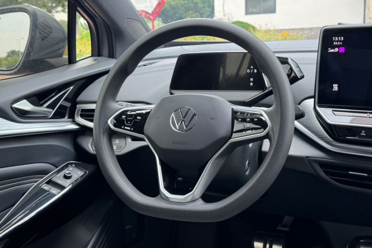 Used Volkswagen ID.4 X 2023 Upgraded Model Pure Intelligent Enjoyment Version Interior 9