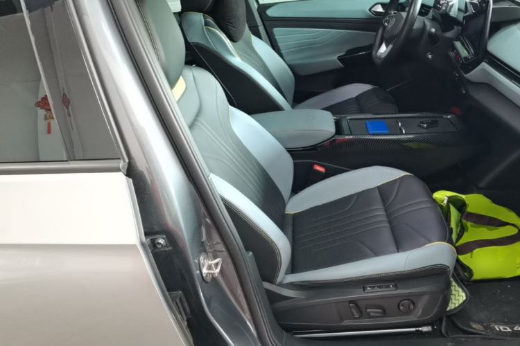 Used Volkswagen ID.4 X 2023 Upgraded Model Ultra-Long Range Version Right Front Seat