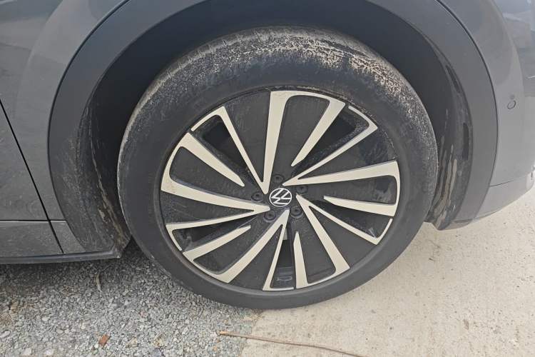 Used Volkswagen ID.4 X 2023 Upgraded Model Ultra-Long Range Version Right Front Wheel Hub