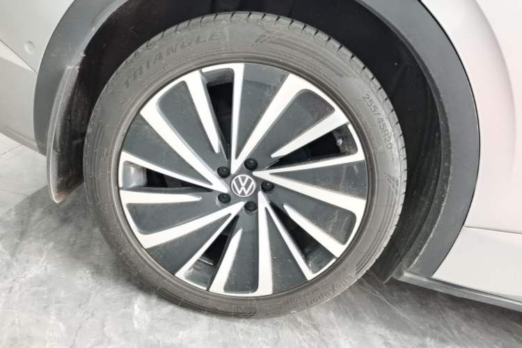Used Volkswagen ID.4 X 2023 Upgraded Model Ultra-Long Range Version Right Rear Wheel Hub