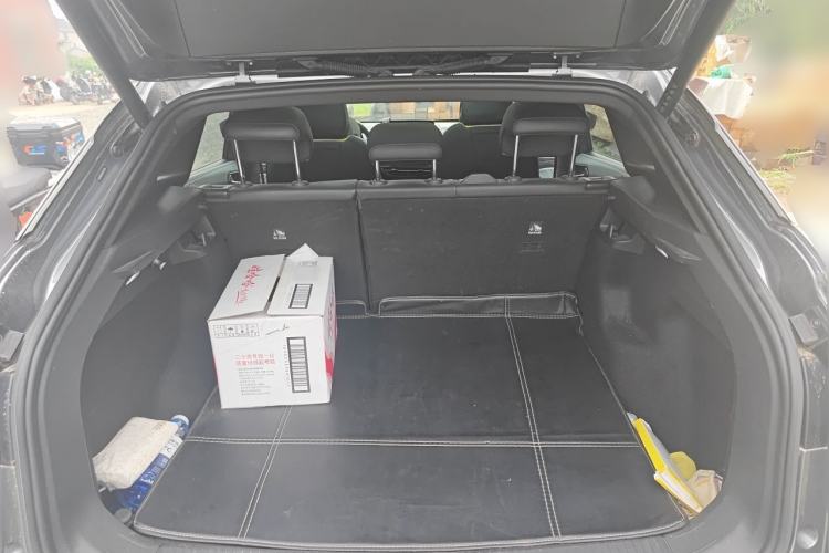 Used Volkswagen ID.4 X 2023 Upgraded Model Ultra-Long Range Version Trunk