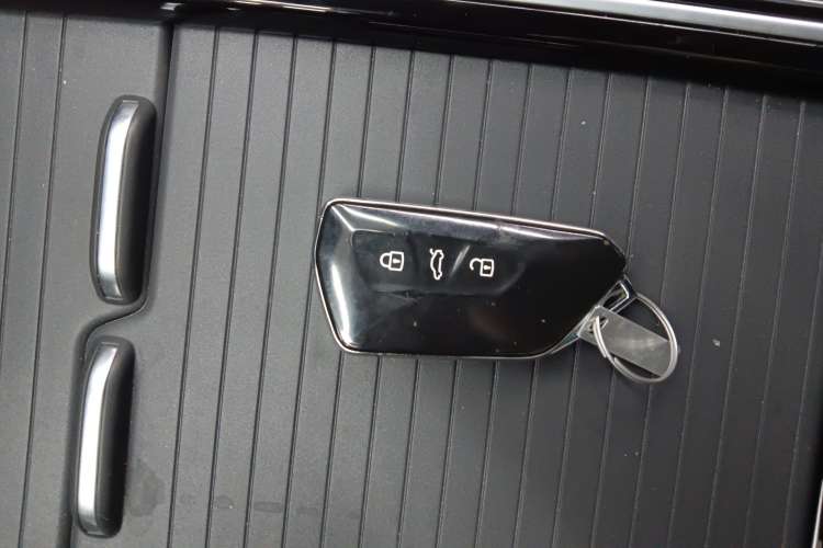 Used Volkswagen ID.4 X 2023 Ultra-Intelligent Long-Range Version Vehicle Key