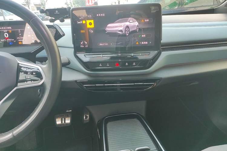 Used Volkswagen ID.4 X 2023 Pure Long-Range Version Audio And AC Panel