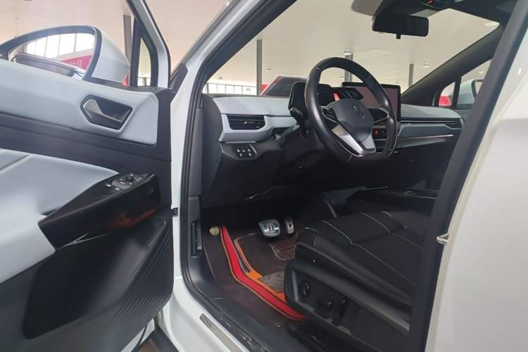Used Volkswagen ID.4 X 2023 Pure Smart Edition Driver Seat