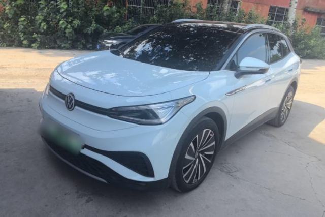 Ojetý Volkswagen ID.4 X 2023 Pure Long-Range Version