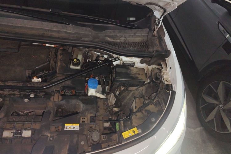 Used Volkswagen ID.4 X 2023 Ultra-Intelligent Long-Range Version Engine Bay Left