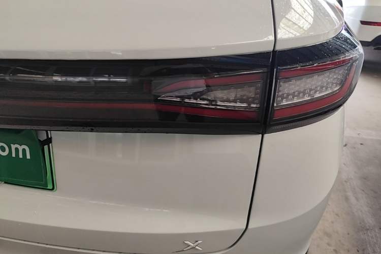 Used Volkswagen ID.4 X 2023 Upgraded Model Pure Intelligent Enjoyment Version Exterior 3
