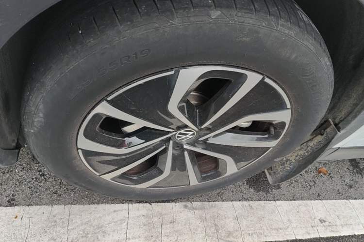 Used Volkswagen ID.4 X 2023 Pure Smart Edition Exterior 4