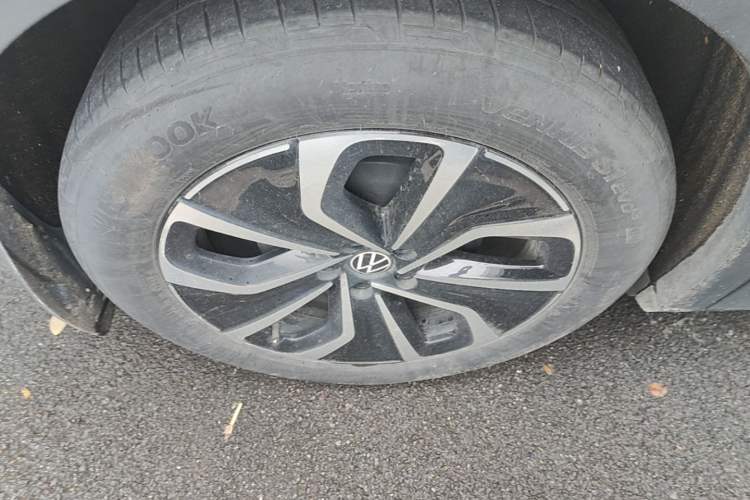 Used Volkswagen ID.4 X 2023 Pure Smart Edition Exterior 5