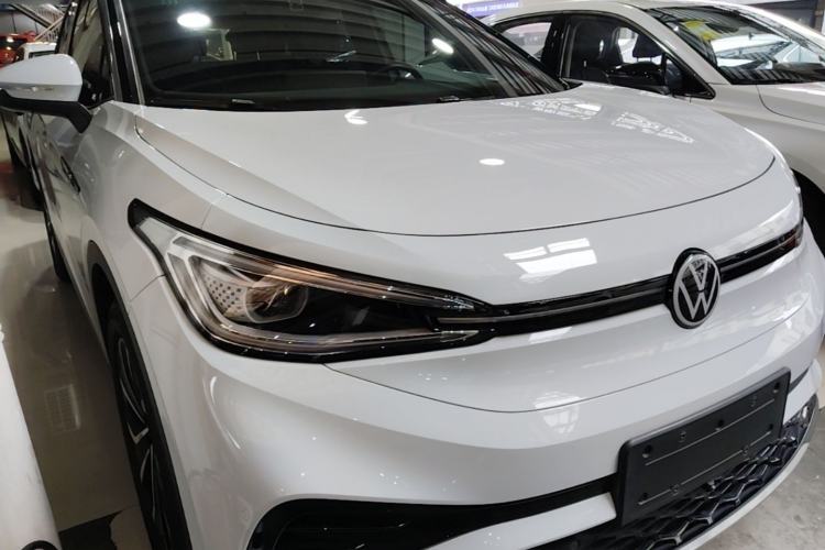 Used Volkswagen ID.4 X 2023 Pure Smart Edition Front Right 45 Deg