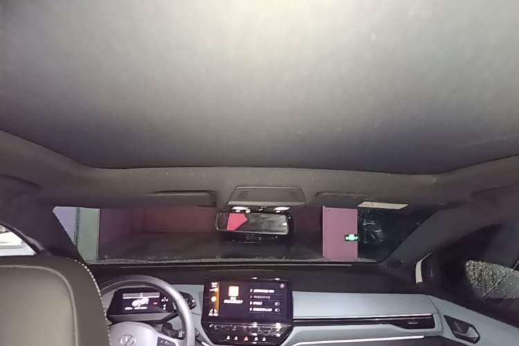 Used Volkswagen ID.4 X 2023 Pure Smart Edition Headliner