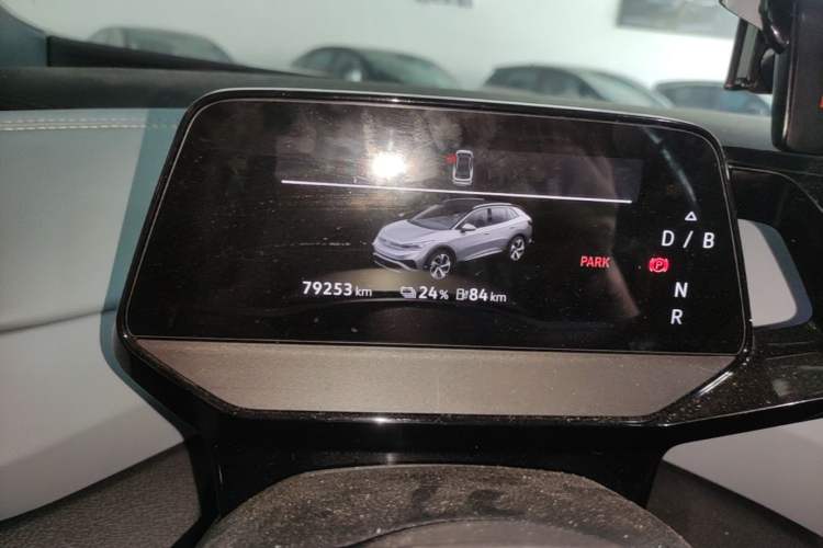 Used Volkswagen ID.4 X 2023 Pure Smart Edition Instrument Cluster