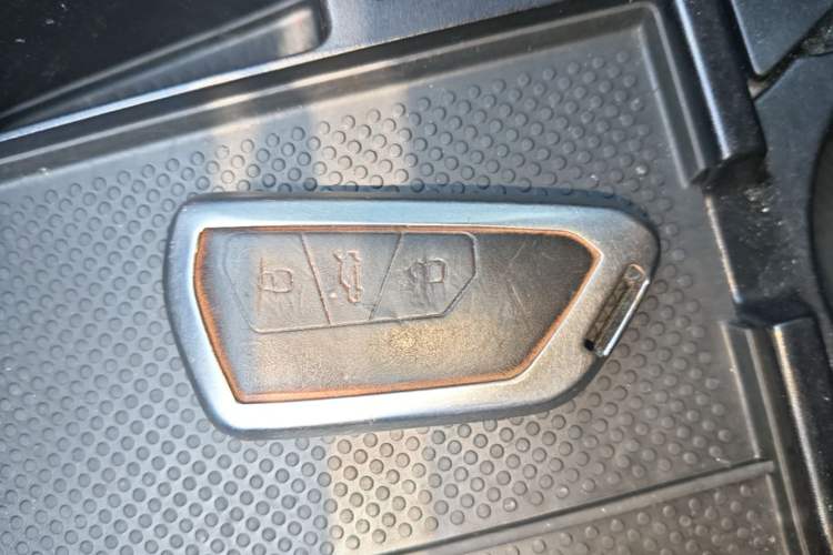 Used Volkswagen ID.4 X 2023 Pure Smart Edition Interior 1