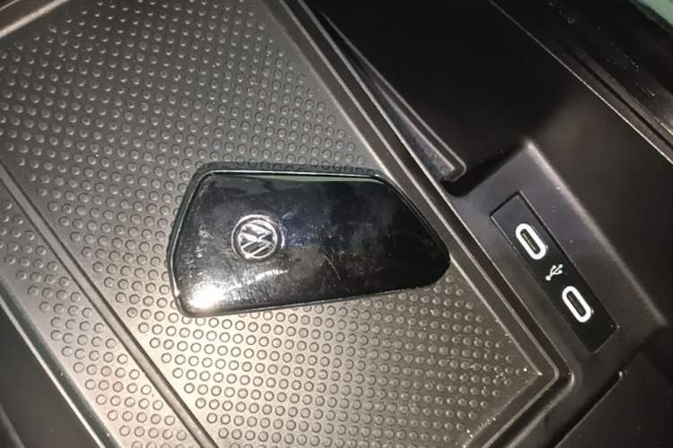 Used Volkswagen ID.4 X 2023 Upgraded Model Pure Long-Range Version Interior 1