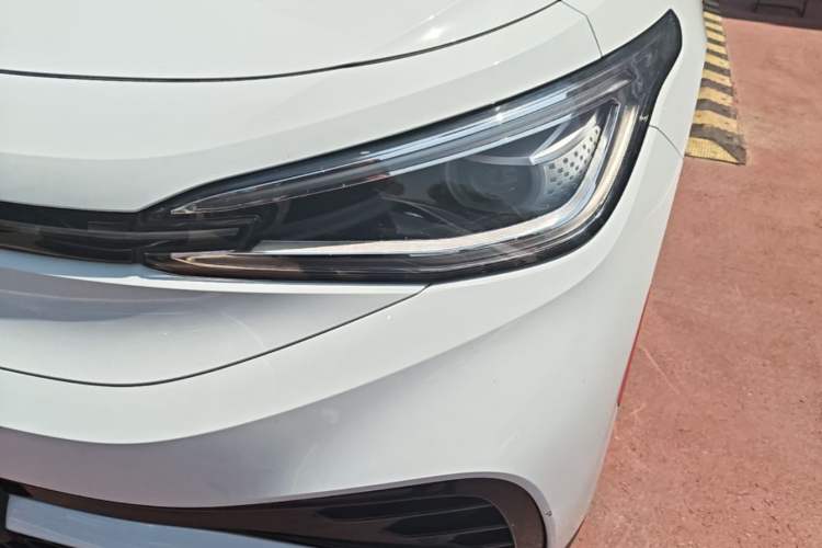 Used Volkswagen ID.4 X 2023 Pure Smart Edition Left Front Headlight