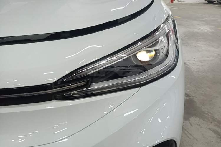 Used Volkswagen ID.4 X 2023 Ultra-Intelligent Long-Range Version Left Front Headlight