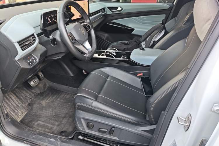 Used Volkswagen ID.4 X 2023 Pure Smart Edition Left Front Seat