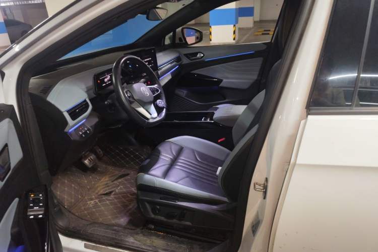 Used Volkswagen ID.4 X 2023 Ultra-Intelligent Long-Range Version Left Front Seat